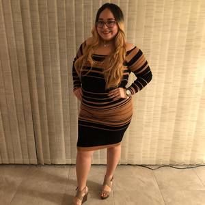 Meet your Posher, Esther mari